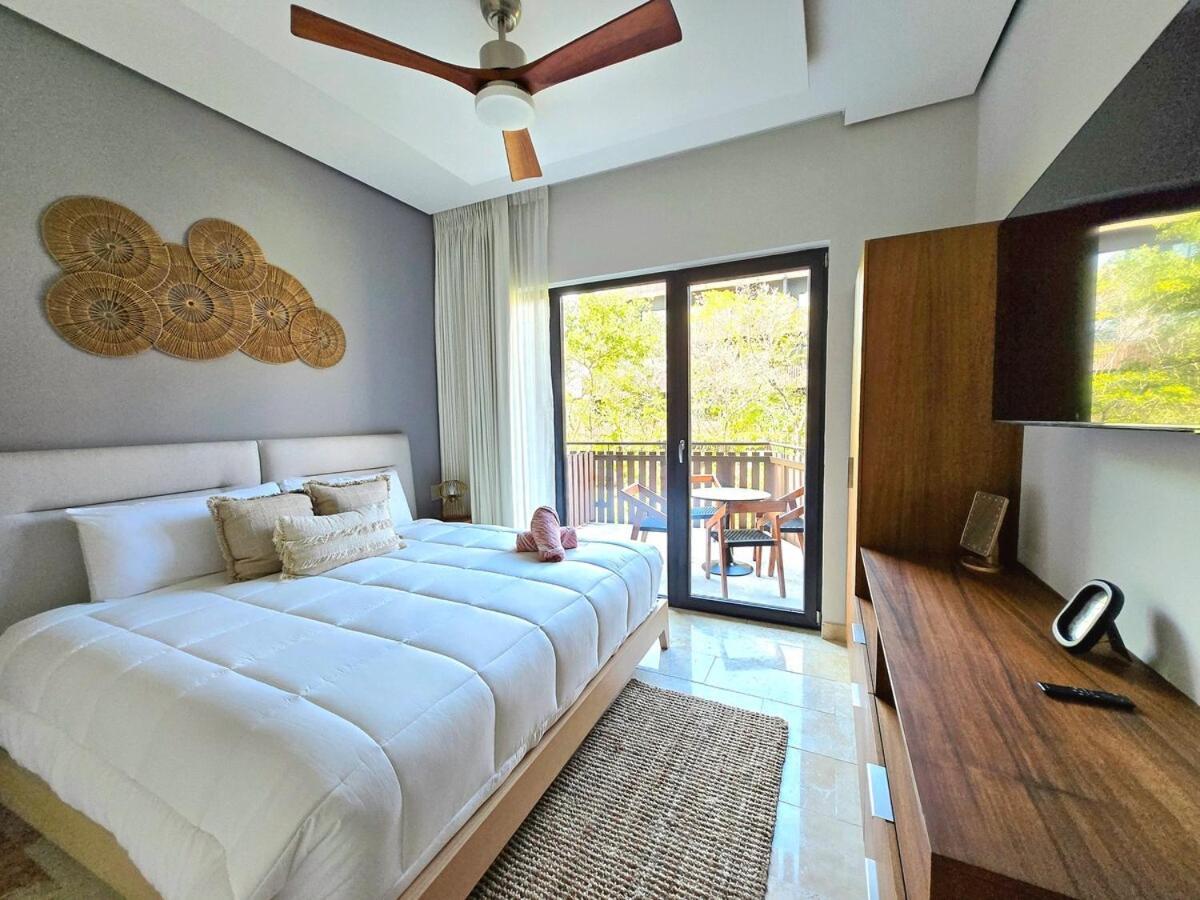 1 Bd - 5 Min Walk To Apartamento *